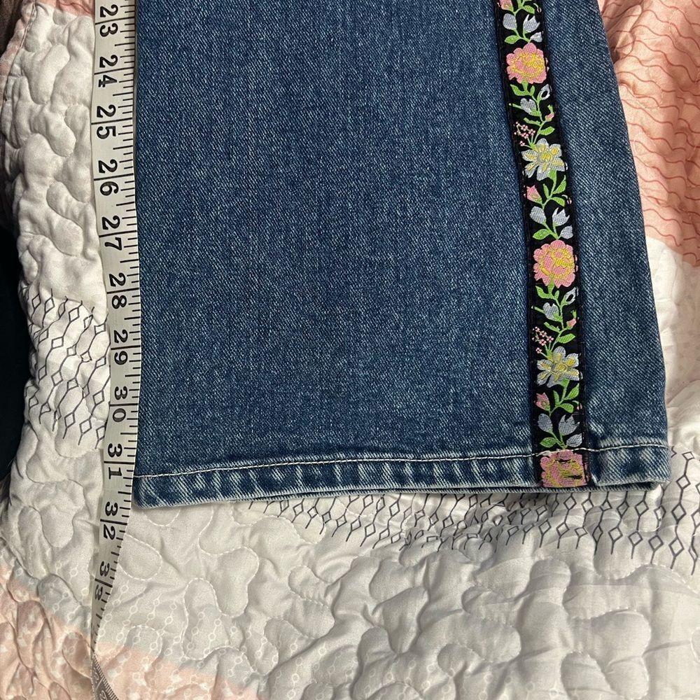 Womens Vintage Wide Leg
Baggy Jeans No Excuses 8 - Picture 14 of 14